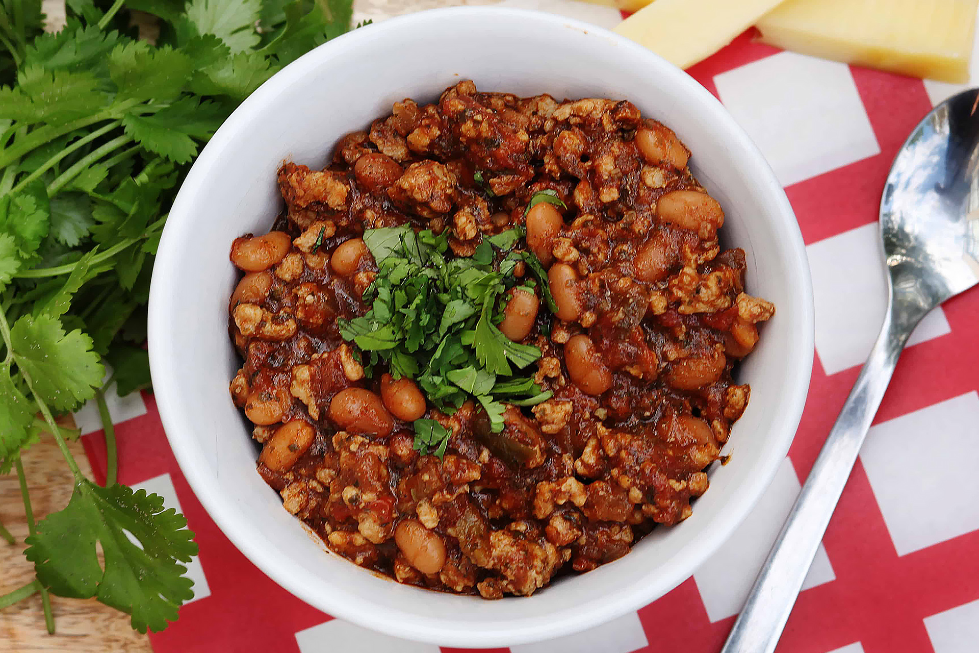 BUSH'S® BROWN SUGAR HICKORY BAKED BEANS CHILI BY MAX L'AFFAMÉ | BUSH’S ...